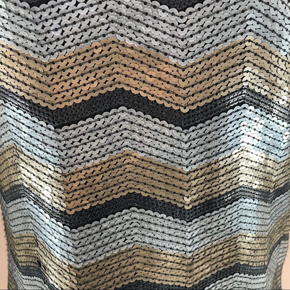 Express Sequined Tank Top Silver Gold  Chevron Scoop Neck Size S - Picture 6 of 11